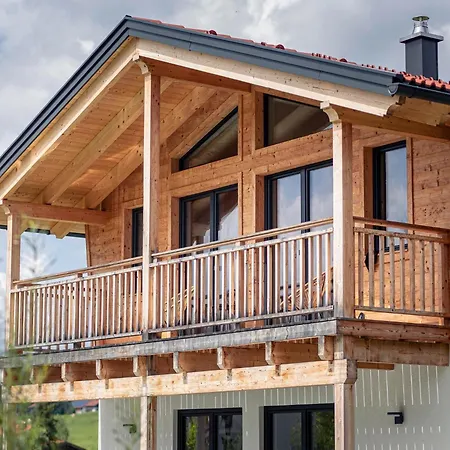 In With Pool & Alpine View