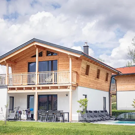 In With Pool & Alpine View